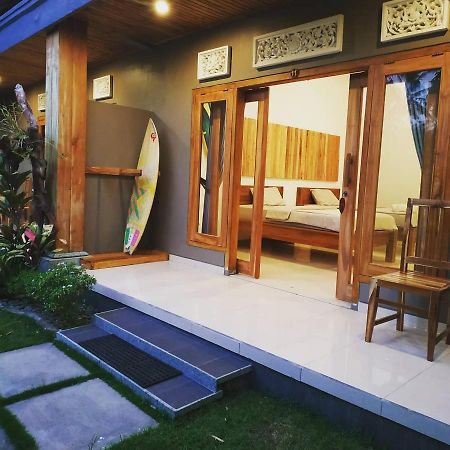 Harris Surf Villa Pulukan Εξωτερικό φωτογραφία